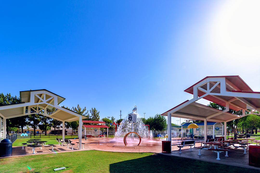 Splash Zone Commercial splash pad innovation and installation.